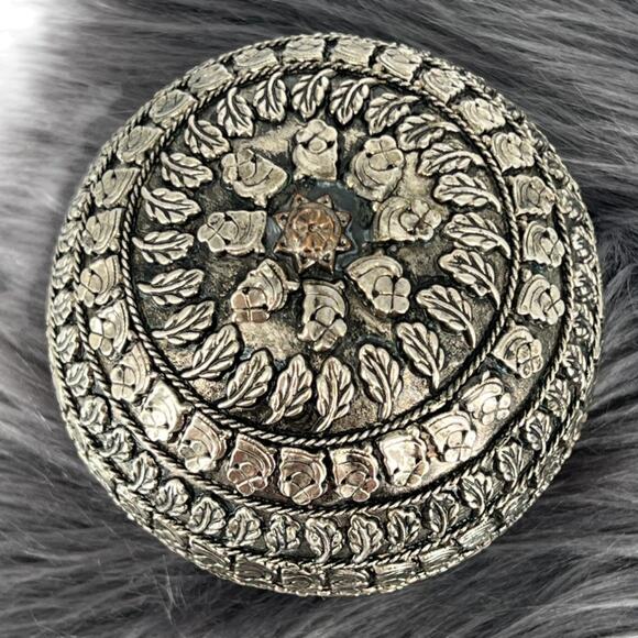 Vintage Ornate Silver Floral Sphere – Decorative Accent Piece - Bowl Filler - Picture 5 of 8